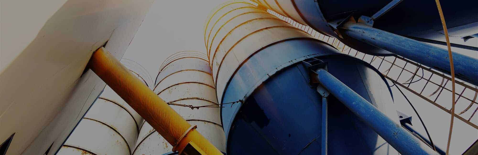 Vasos de pressão e tanques industriais inspecionados pela ES Engenharia